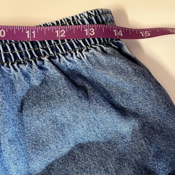 Vintage Chic Medium Wash Blue Denim Grandma Short Pants Size 14 EUC - Picture 5 of 13